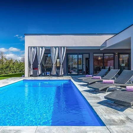 Sorella 1 Holiday home